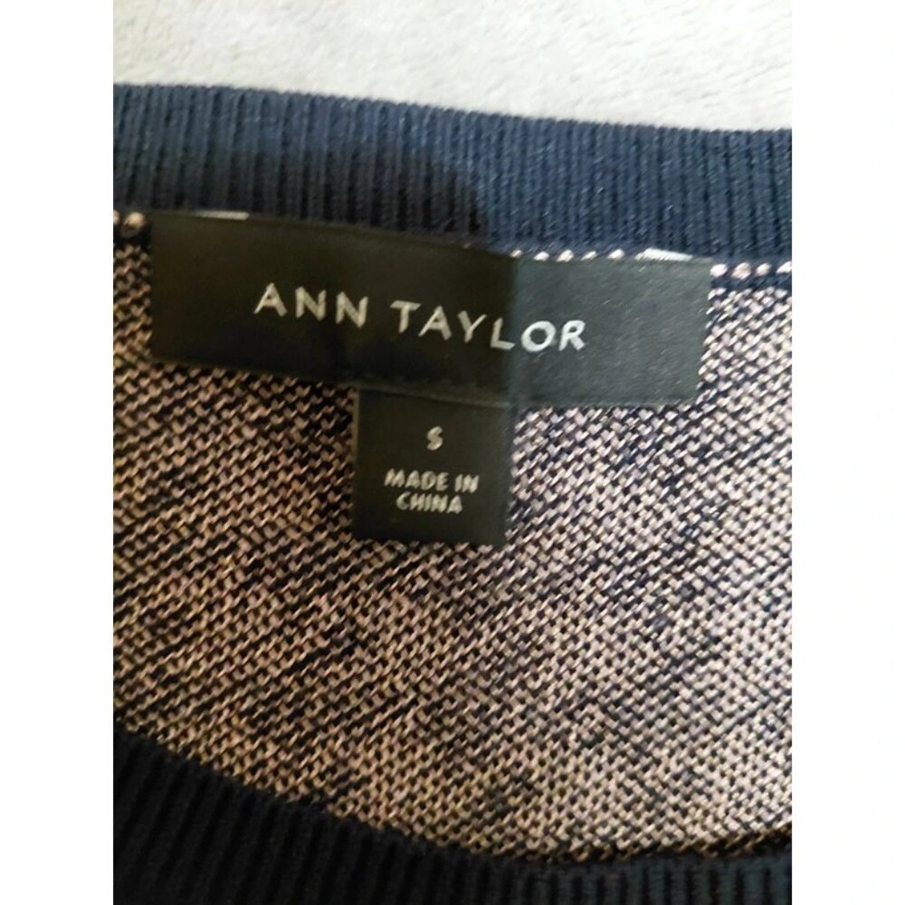 Ann Taylor Women's Small Houndstooth Pattern Blac… - image 8